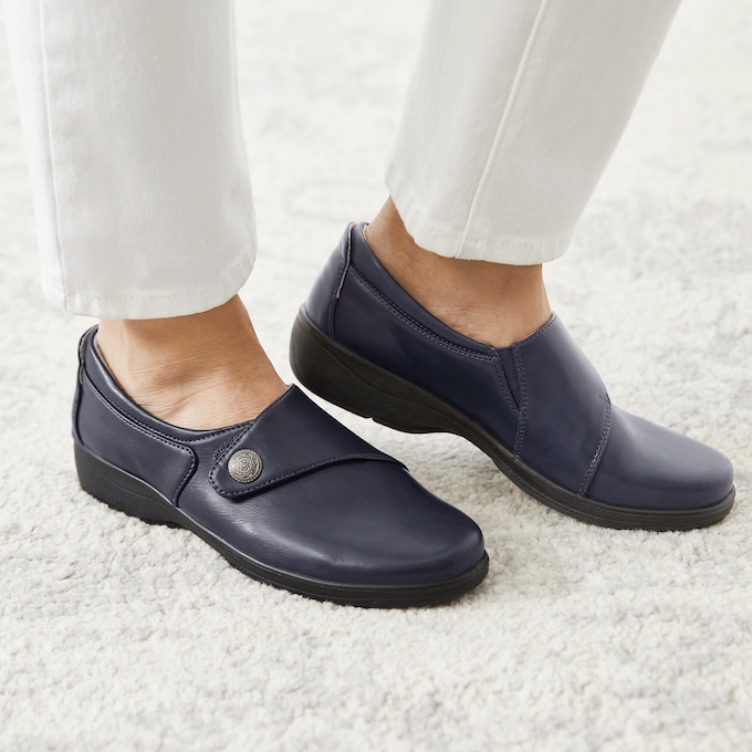 Women's Bridget Shoe with Easy Closure, , large