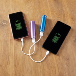 Universal Smartphone Charger, , large